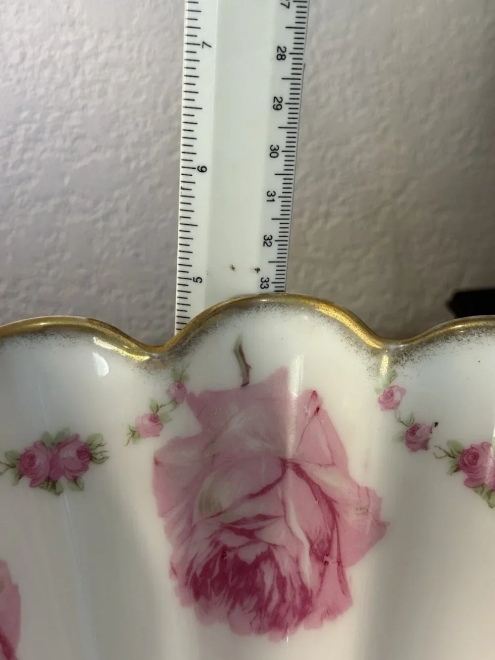 Antique c.1904-1924 Schwarzburg German Porcelain Footed Rose Bowl - Gold Trim